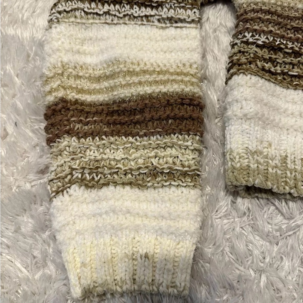Cardigan - Picture 2 of 4
